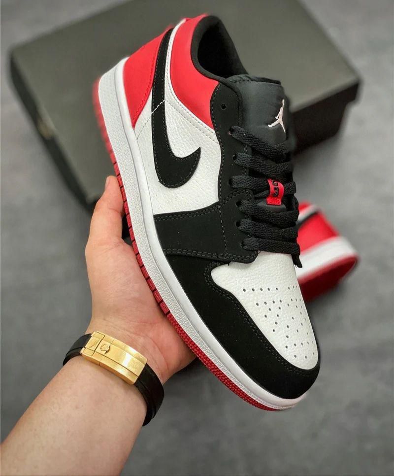 Nike Jordan one half