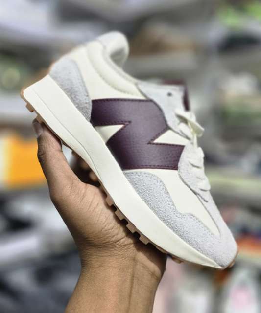 New Balance 327