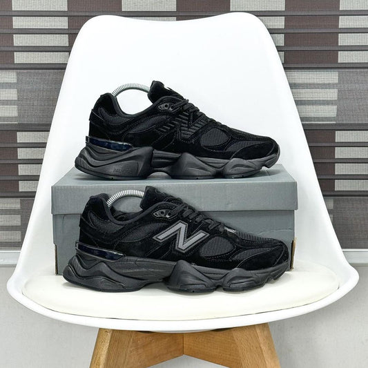 New Balance 9060 Full black