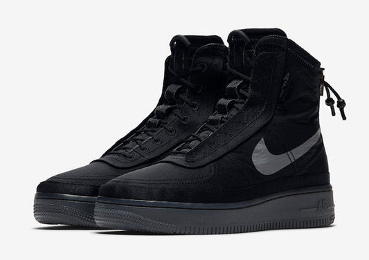 Nike shell black
