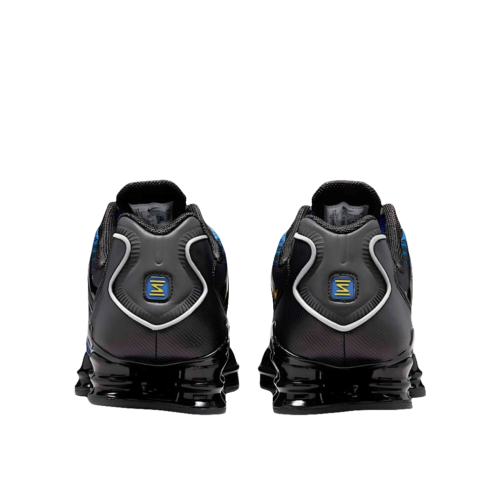 Nike Shox TL sneakers in Lyon Blue.