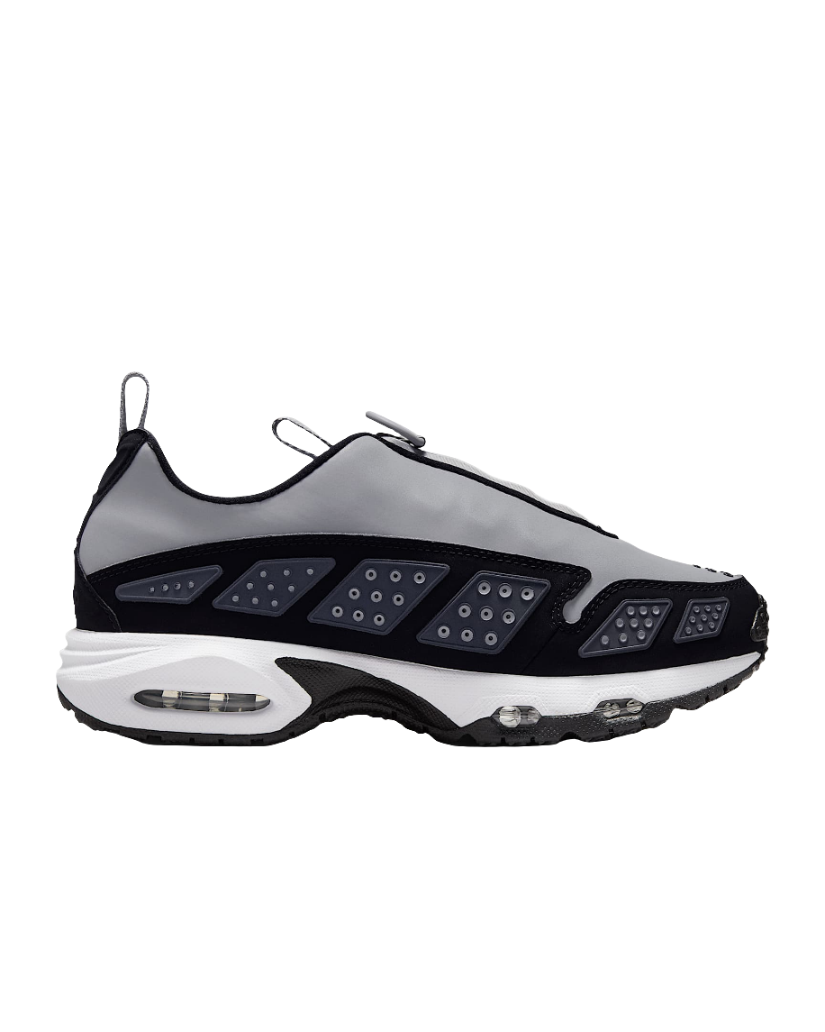 Nike Air Max SNDR
Women's Shoes