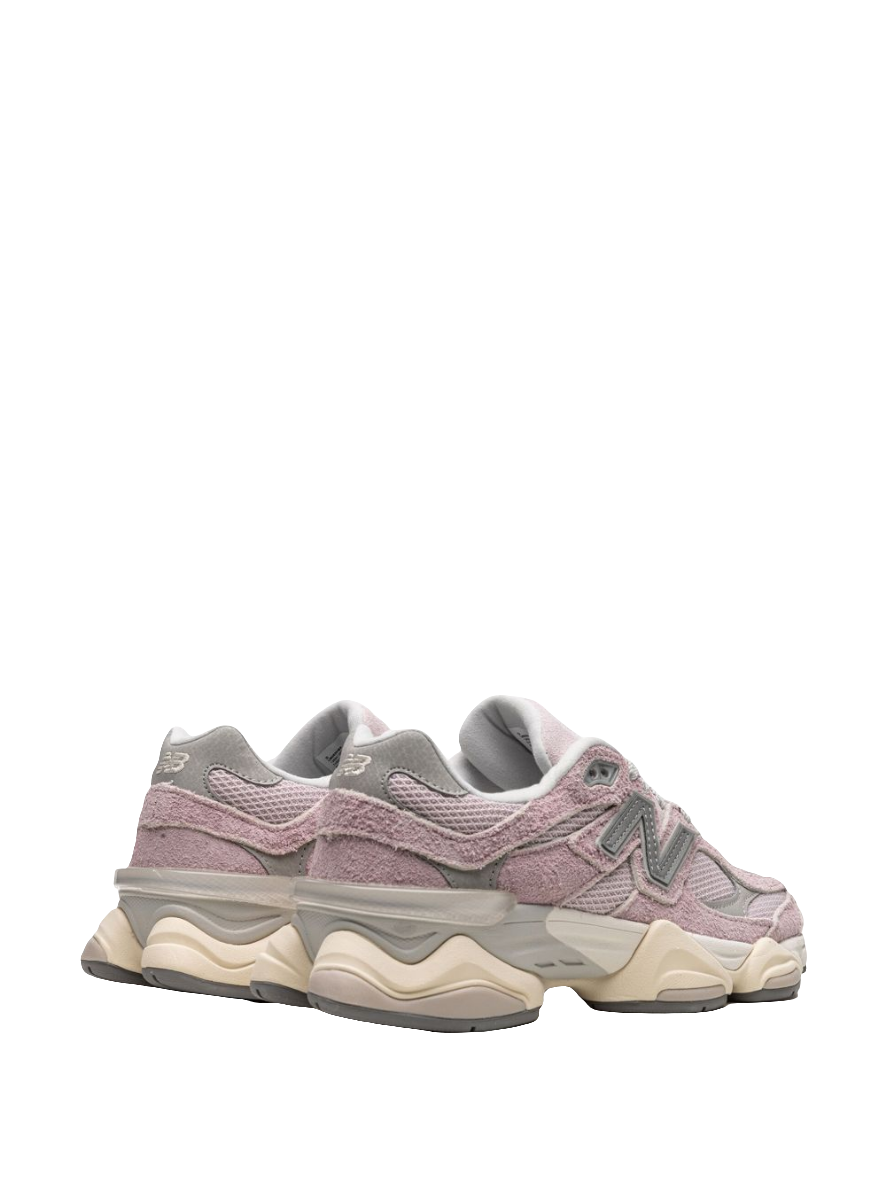 9060 "December Sky" sneakers
